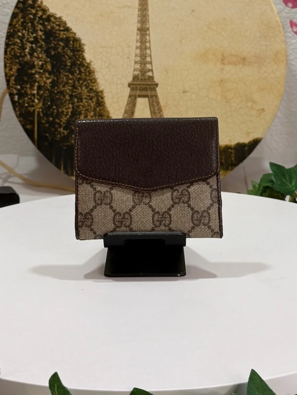 REGAL GUCCI GG MONOGRAM ANNIVERSARY COLLECTION GREEN & RED WEB STRIPE WALLET! - Picture 8 of 17